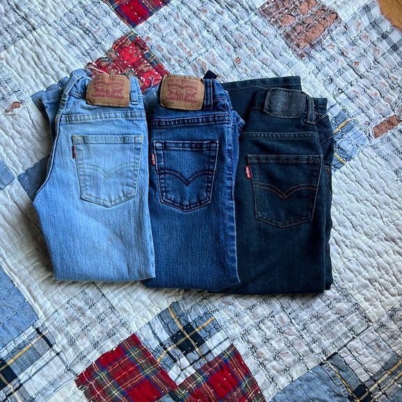 Boys Levi Jeans 511 slim size 5 reg - Picture 1 of 5